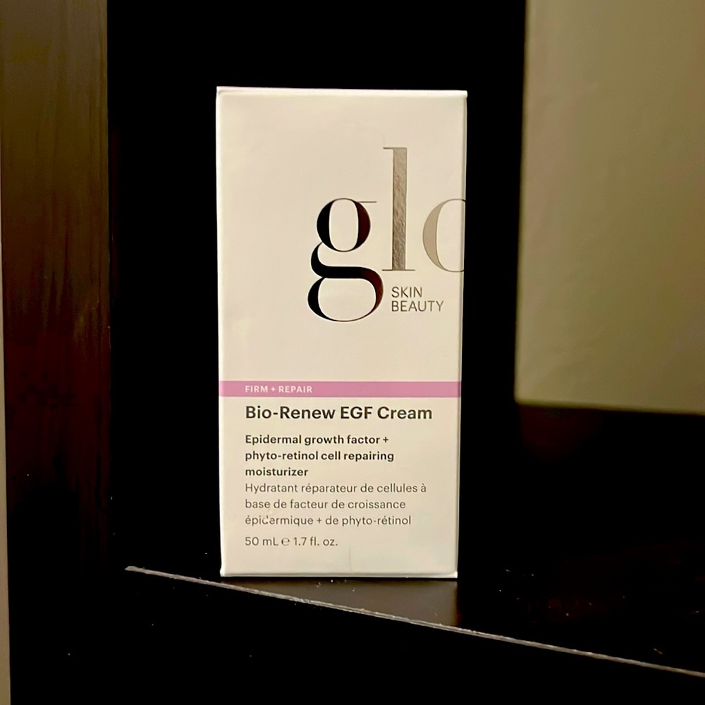 Glo Skin Beauty: Bio Renew EGF Cream